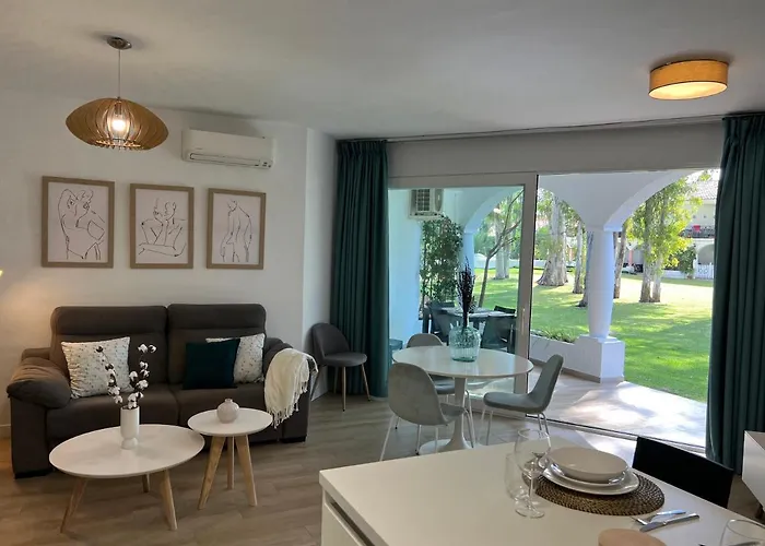 Puerto Banus Picasso Апартаменты *