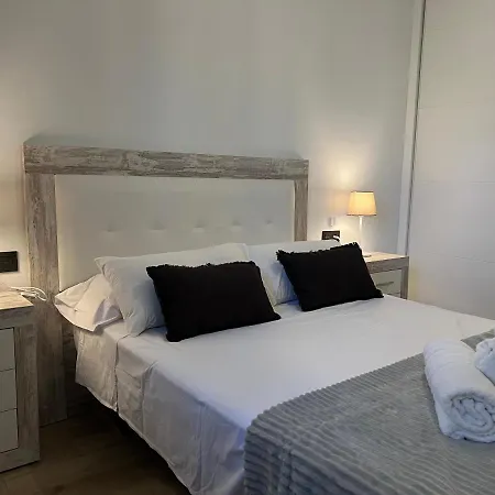 Puerto Banus Picasso شقة ماربيا